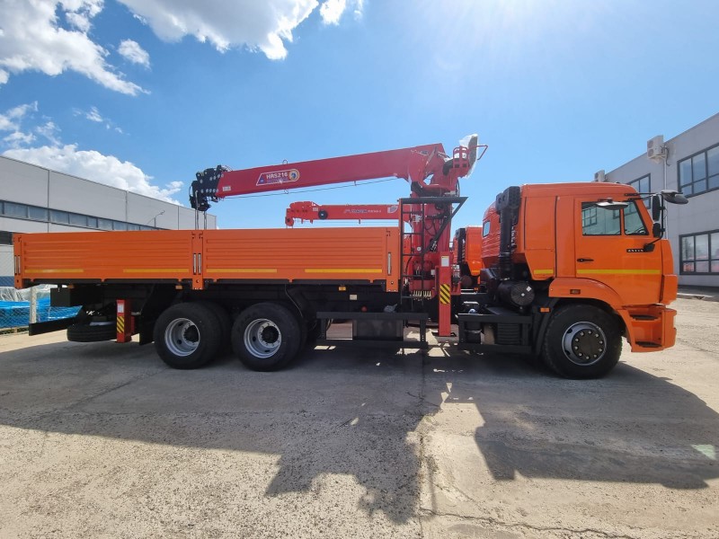 Автомобиль бортовой 438230 на шасси КАМАЗ 65115-3094-48 С КМУ HORYONG HRS216