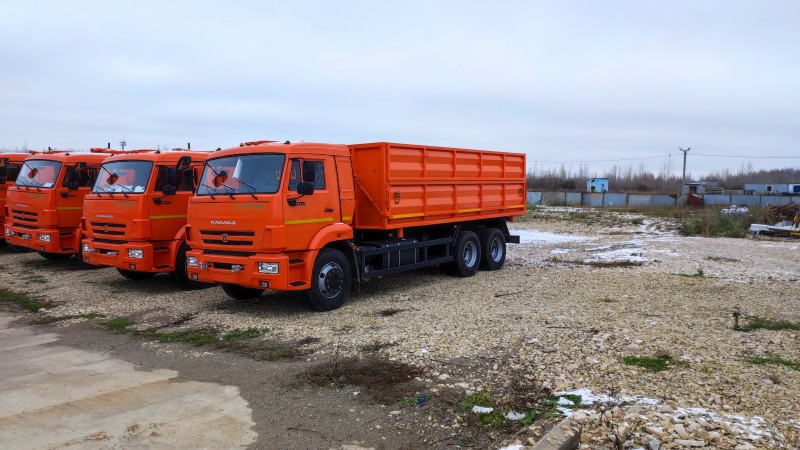 Автомобиль самосвал 438235 на шасси Камаз 65115-3094-48