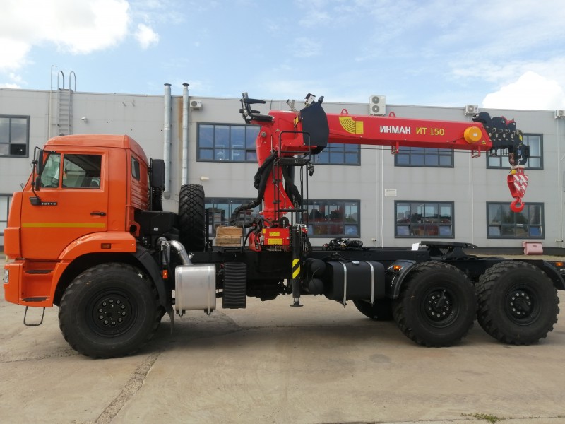Автомобиль- тягач седельный  438242-02 на шасси КАМАЗ 43118-73094-50 с КМУ ИНМАН IT-150
